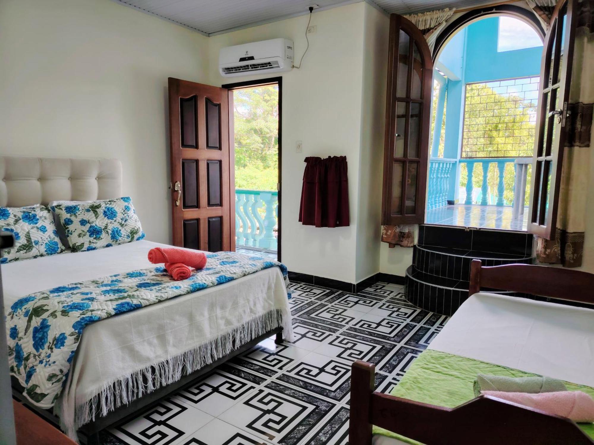 Hotel Alto Amazonas Leticia Eksteriør bilde
